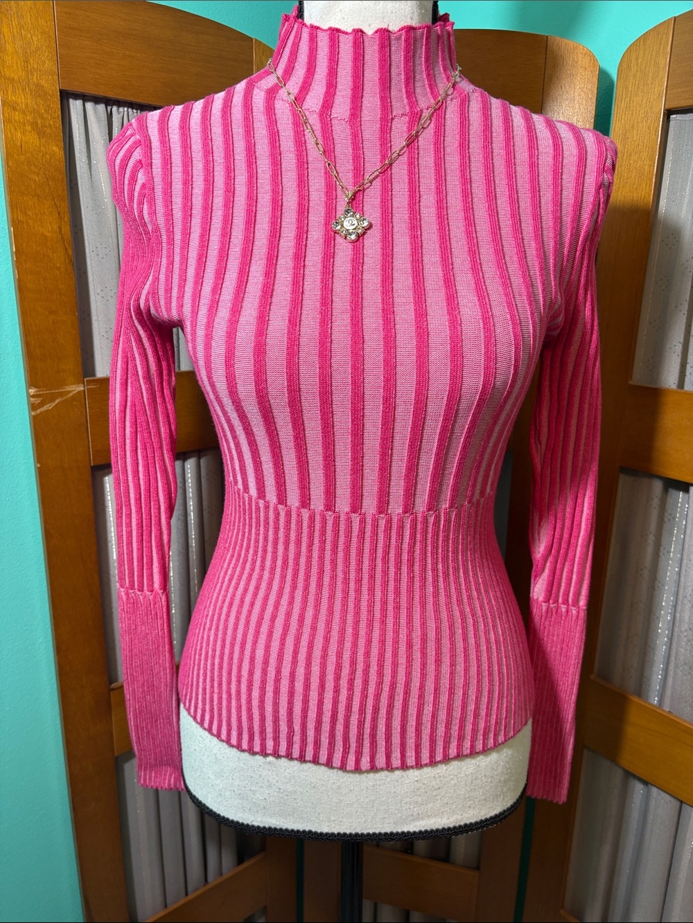 New Look Hot Pink & Light Pink Ribbed Mock Turtleneck Sweater